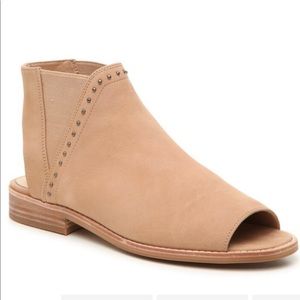 NEW SOLE SOCIETY BIRTY OPEN TOE ANKLE BOOTIES $60